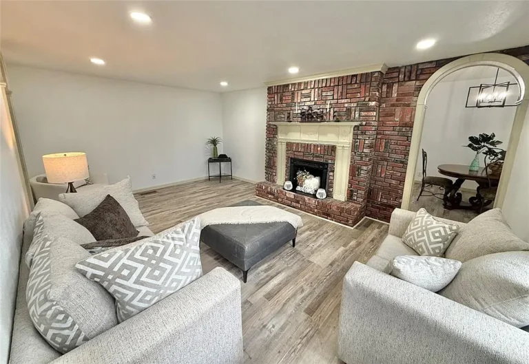 20b0cb329824f0a0ace51a0e7a94f490 uncropped scaled within 1536 1152 768x529